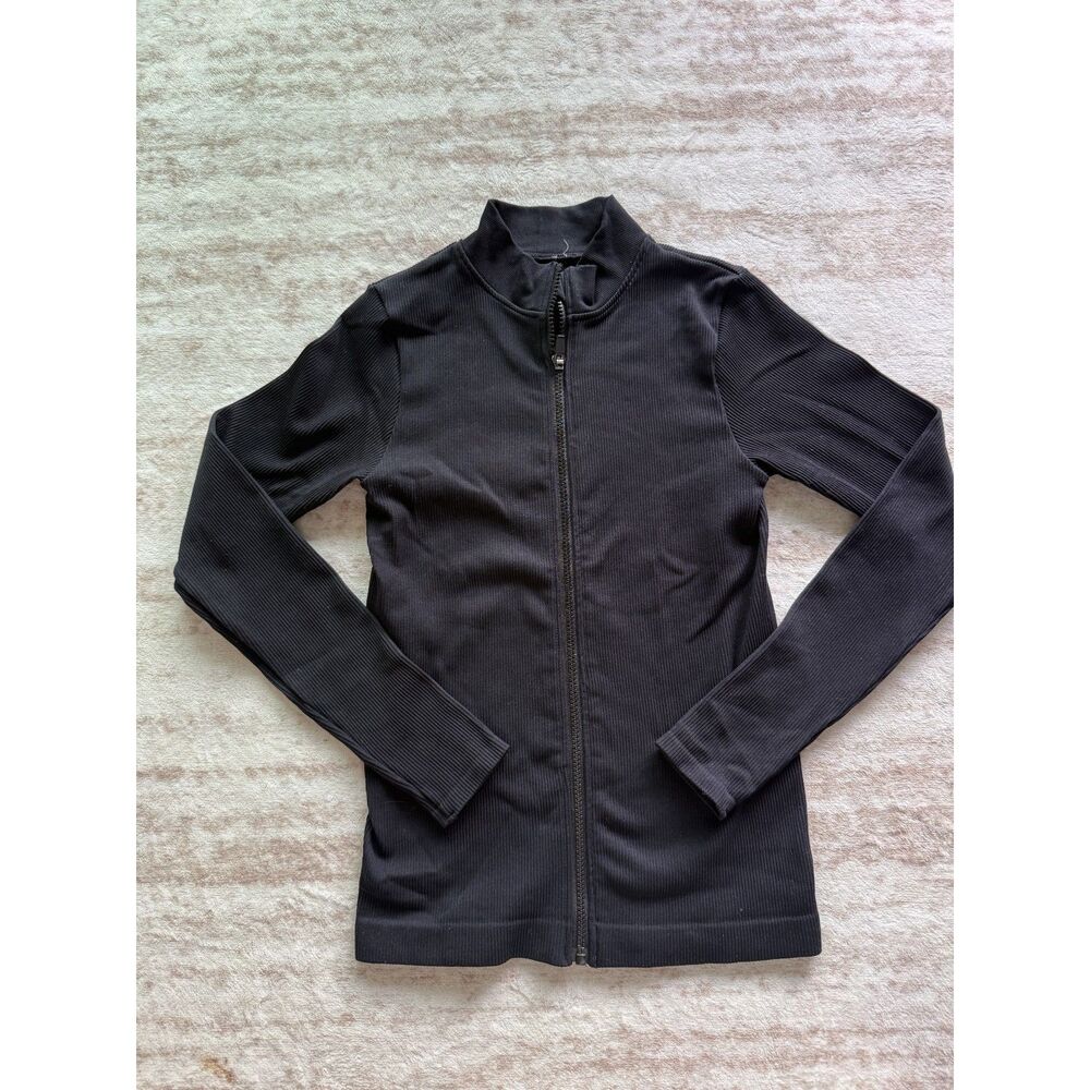 Fabletics Black Ribbed Full Zip Fitted Jacket Long Sleeve Activewear